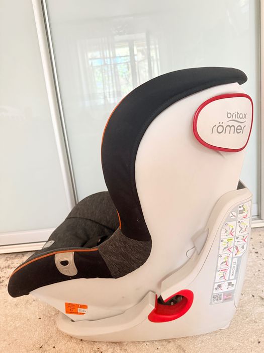 Автокрісло Britax Römer KING II LS 9–18 кг