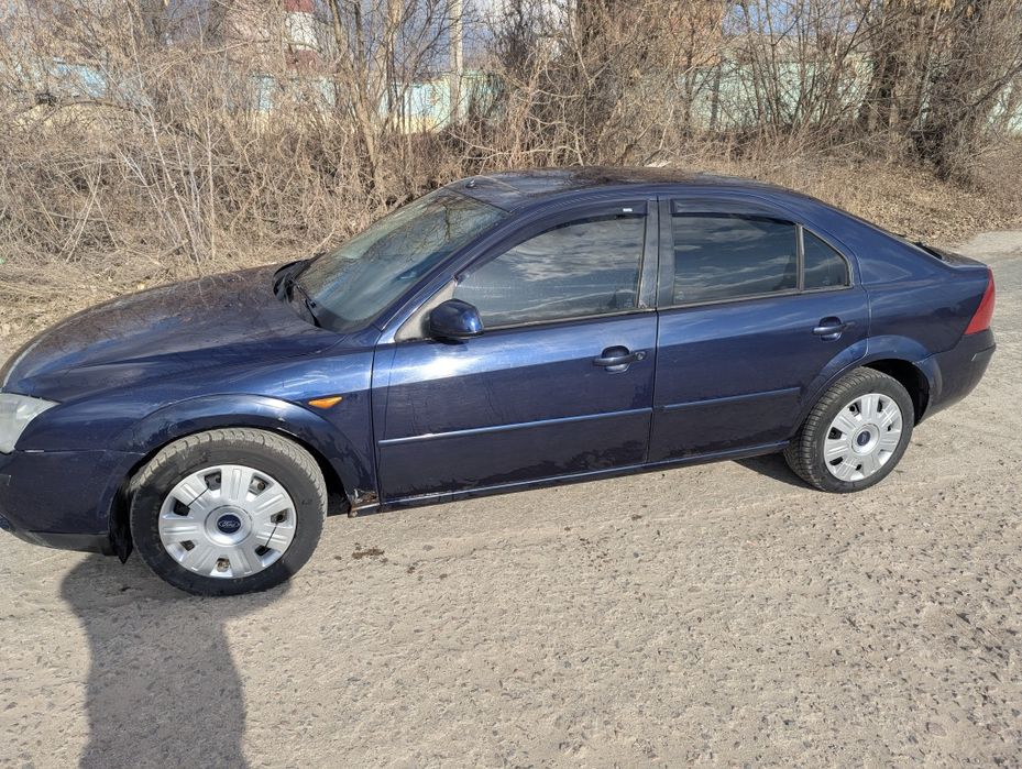 Продам машину Форд мондео 2.0 дизель 2001