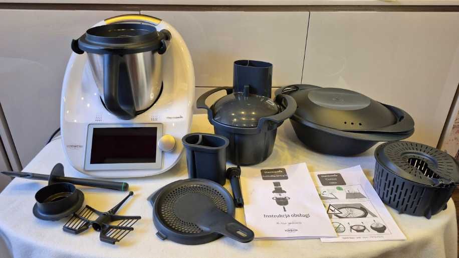 Thermomix TM6 NA GWARANCJI z wyposażeniem + drugie naczynie + nakładka