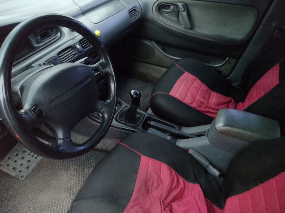 Продам Mazda 626 GE