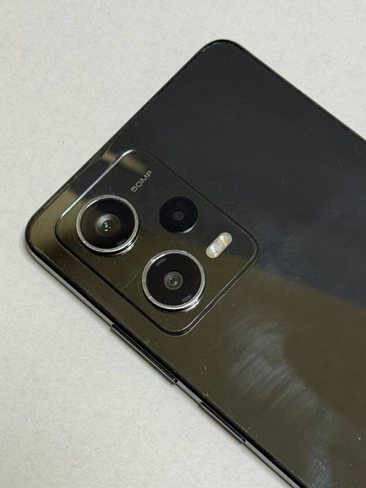 Redmi Note 12 Pro 5G.