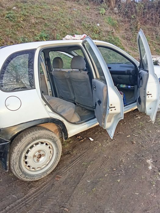 Продам Опель корса на повному ходу