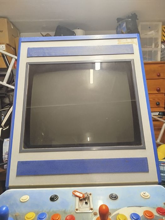 Máquina Arcade - placa gráfica avariada/ sem imagem