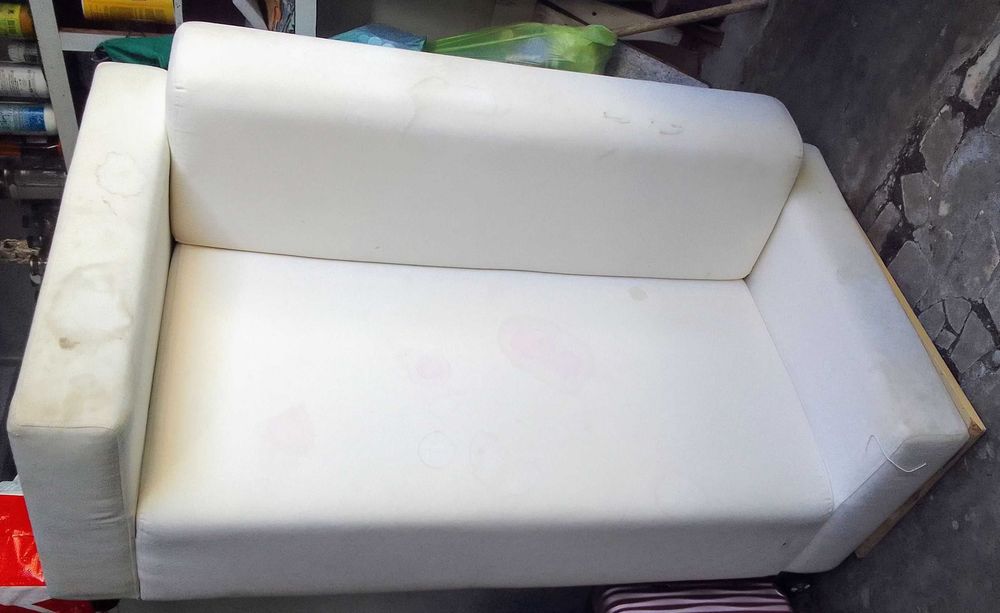 Sofa usado para 2 pessoas