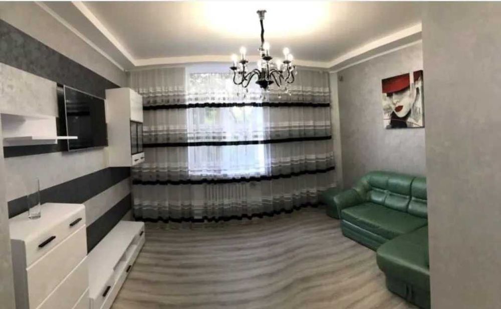 Сдам просторную 2к квартиру пр Яворницкого  рн парк Глобы