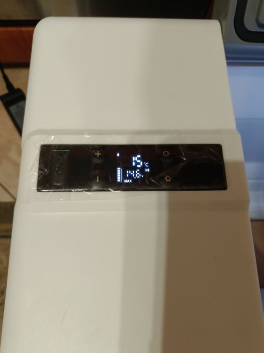 Lodówka kompresorowa 40l  12-230v