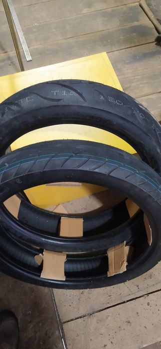 Шина нова є тільки передня 1300