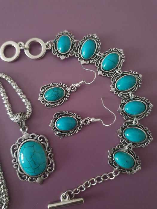 Elegancki zestaw biżuterii