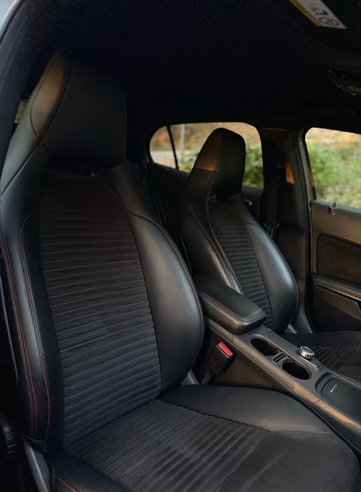 MERCEDES GLA200 AMG 7G-Tronic 4Matic