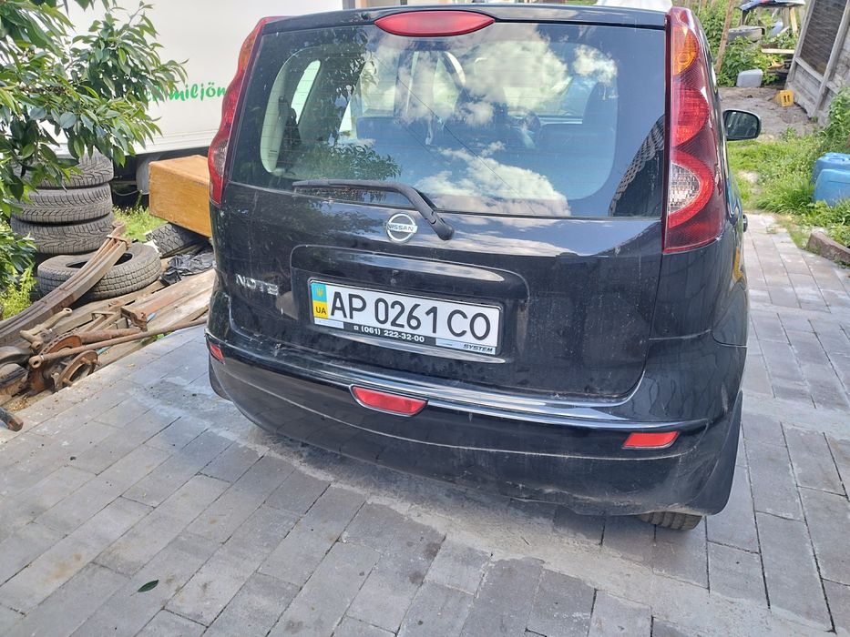Продам нісан ноту