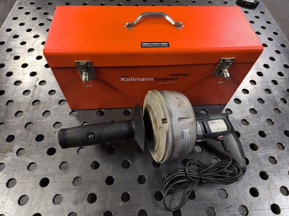 Elektryczna spirala bębnowa do czyszczenia rur odpływów  Ridgid K-39