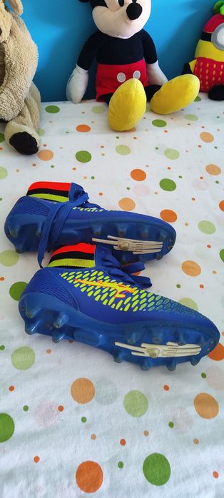 Chuteiras de futebol de campo