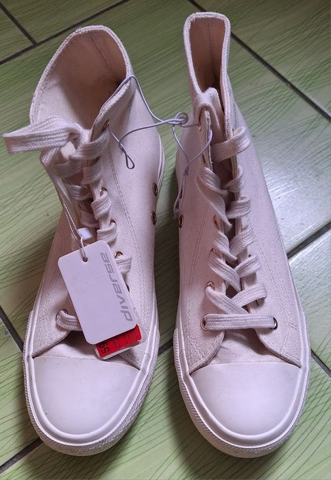 Nowe buty damskie roz. 38   firmy Diverse