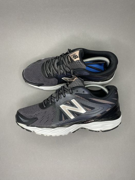 New Balance 680 класичні спортивні кросівки кроссовки спорт 41.5р