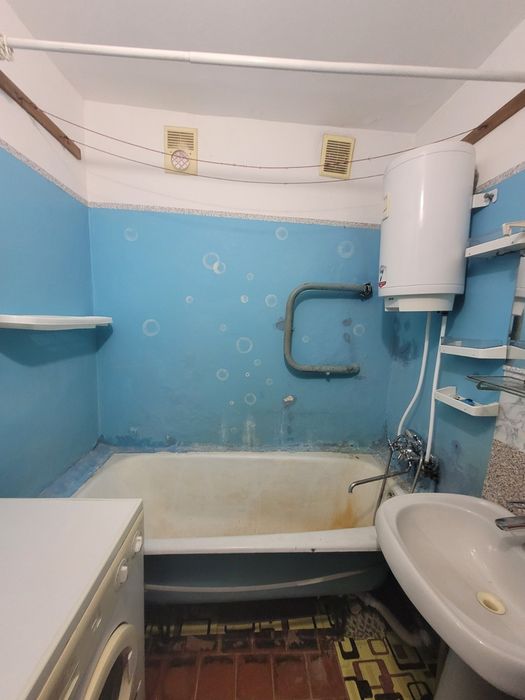 Продам двокімнатну квартиру Оболонський р-н,  Оболонь, вул.Прирічна 19