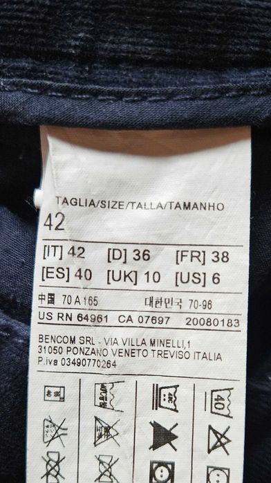 Granatowe chinosy z drobnego sztruksu Benetton