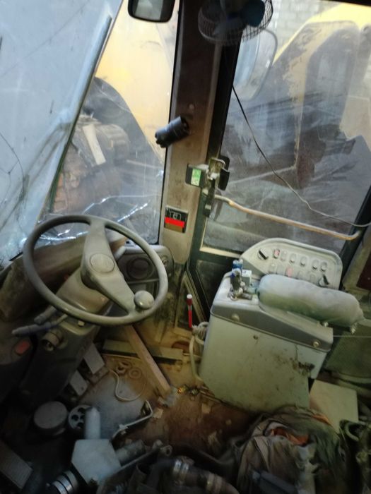 Фронтальний навантажувач Komatsu WA500-6 2008  р.в.  Під відновлення.