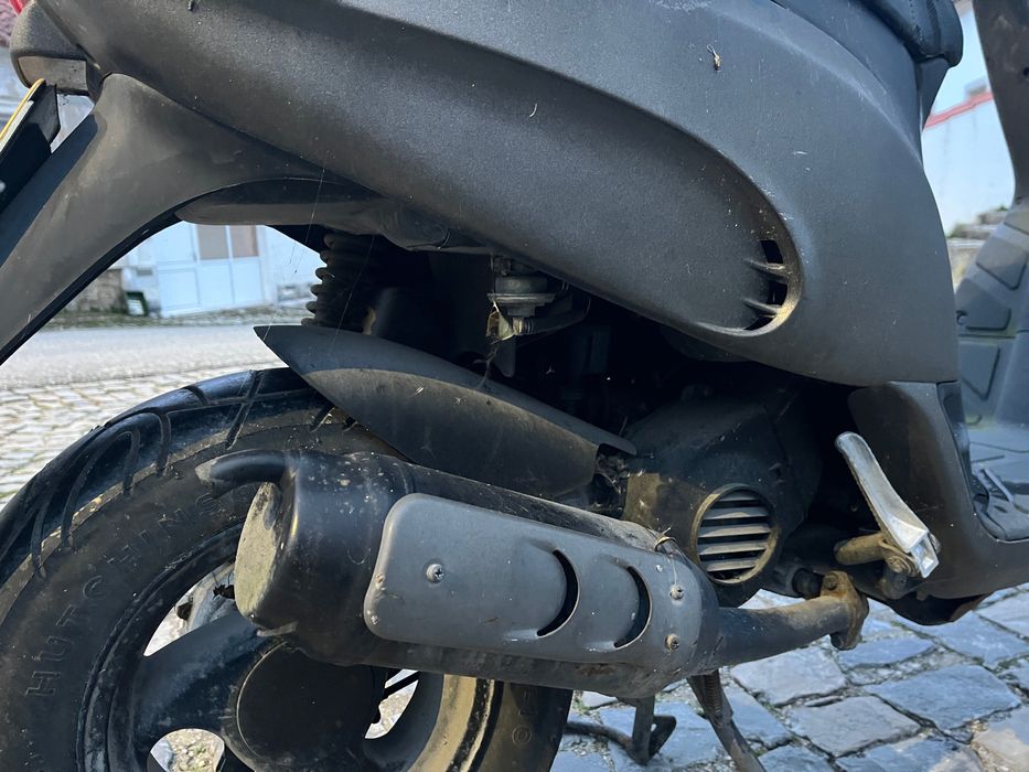 Scooter Gilera Typhoon 50 cc - Antracite - Para peças