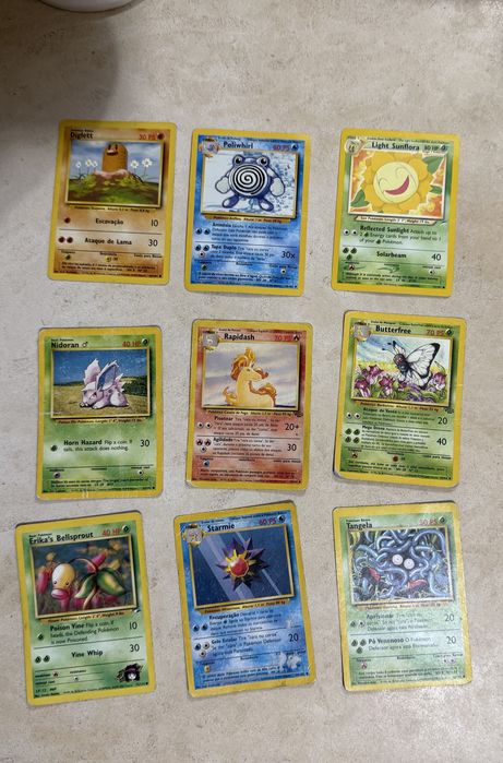 Cartas Pokémon Base Set e Expedition Base Set