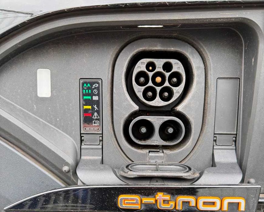 Audi E-Tron 55 Quattro 95Kw 408Cv C/Iva 12/2020