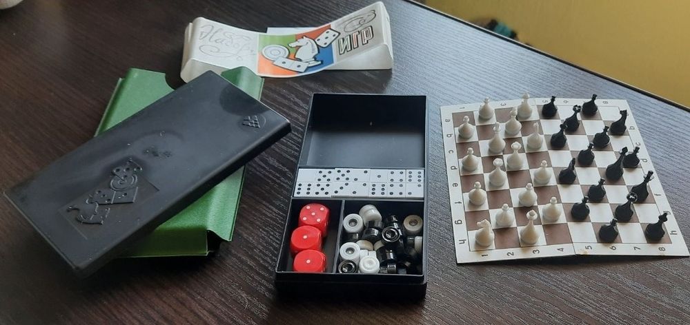 Набор игр шашки, шахматы, домино: 420 грн. - Настільні ігри Київ на Olx