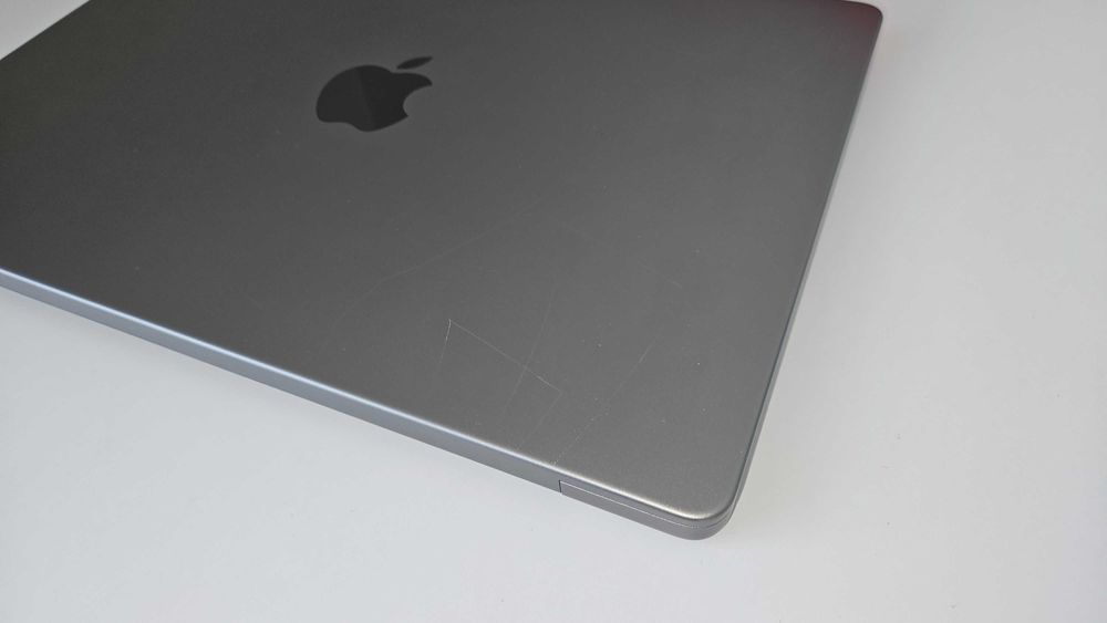 MacBook Pro 14" 2021 | M1 Pro | 16 GB | 512 GB SSD