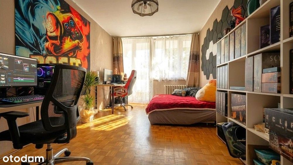 Białowieska, niska zabudowa, balkon, rozkład