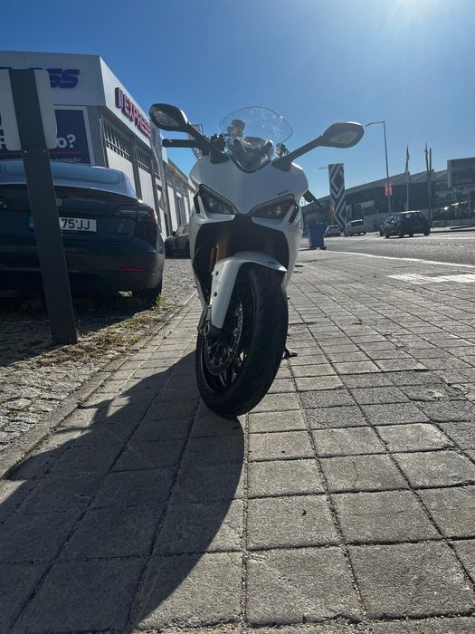 Ducati Supersport 950