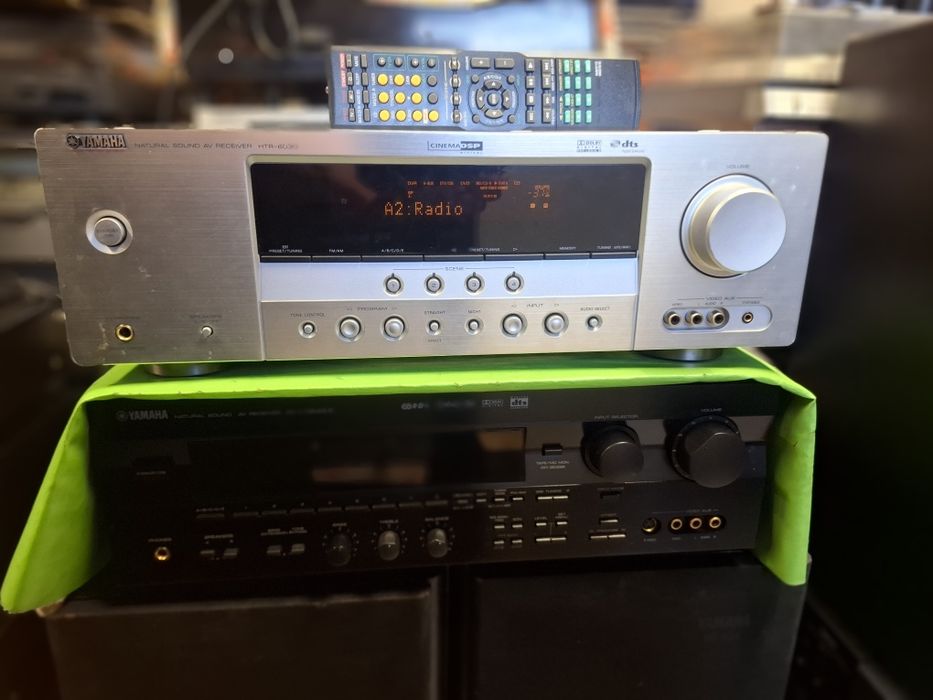 Amplituner Yamaha HTR-6030 pilot