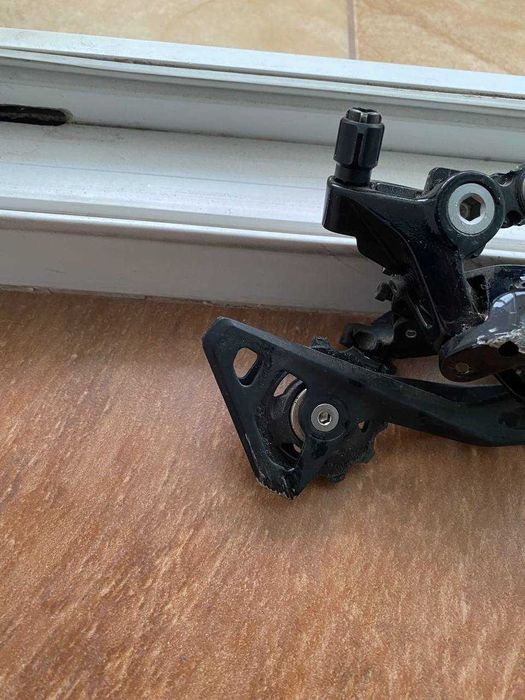 Задній перемикач Shimano 105 RD-R7000-GS Shadow 11