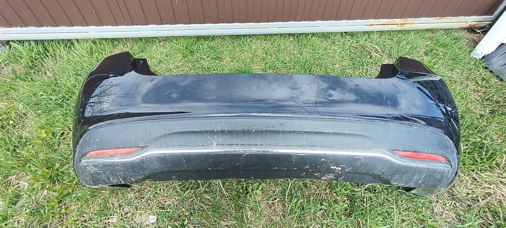 Задній бампер chrysler 200 14-17