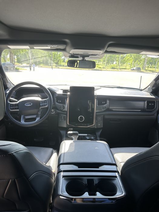 Продам Ford F-150 lighting
