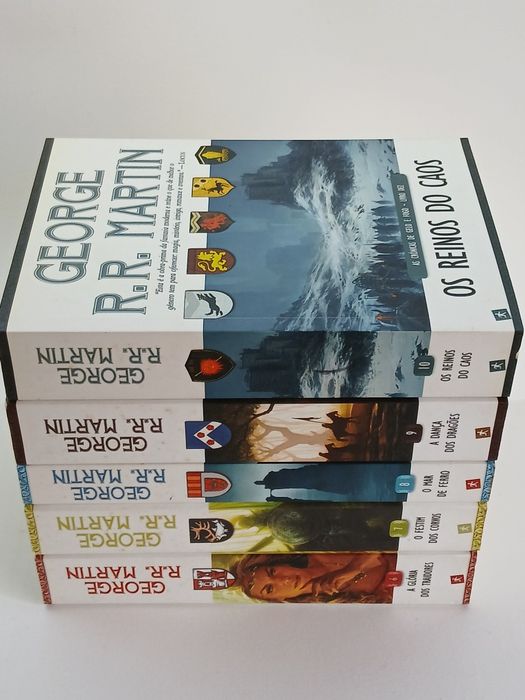 Coleção completa dos livros Jogo dos Tronos - novo