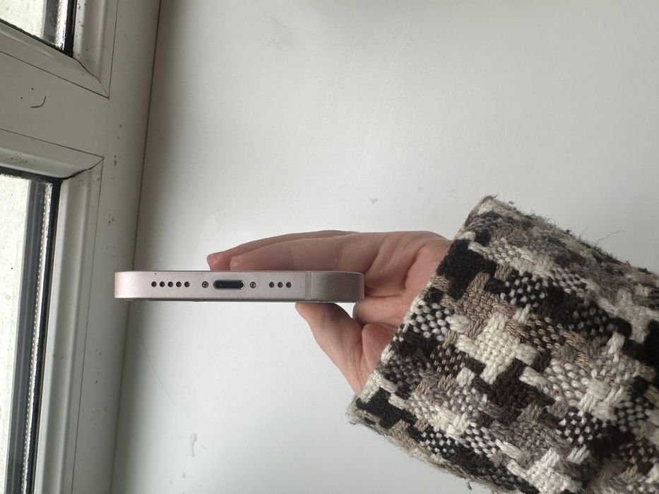 iPhone 13 в гарному стані,ціна договірна