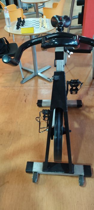 Bicicletas Profissionais de Indoor Spinning Startrac