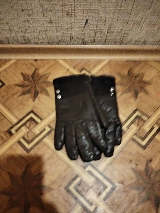 Перчатки мужские.