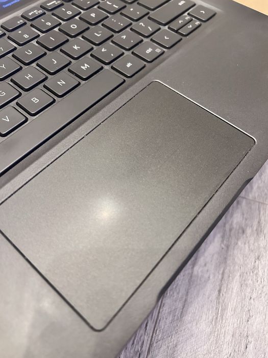 Laptop Dell Latitude 7420 i5-1135G7 16GB RAM SSD 13"