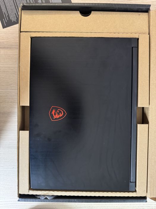 LAPTOP MSI RTX3050 Intel i5