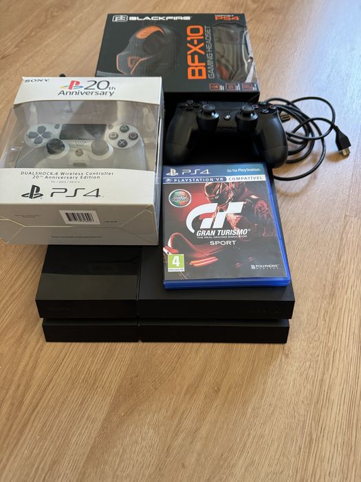 PS4 1TB + acessorios