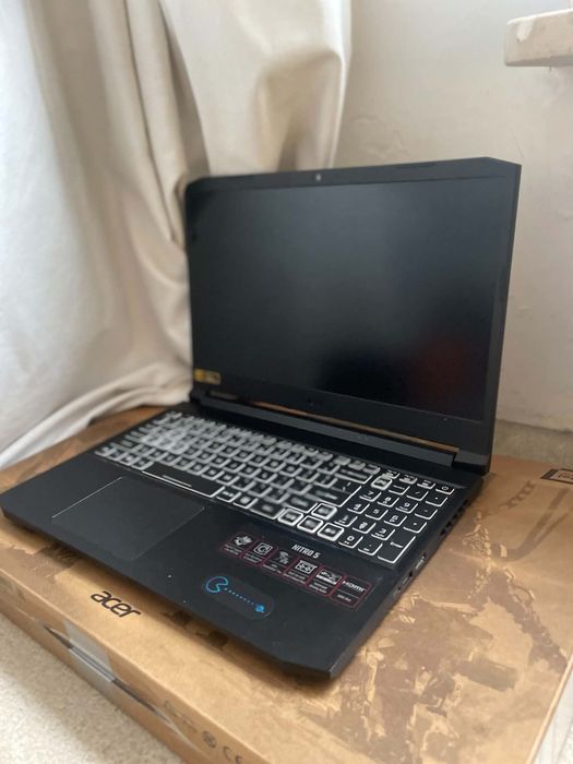 Laptop Asus Nitro 5