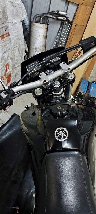 Yamaha xt600e supermotar