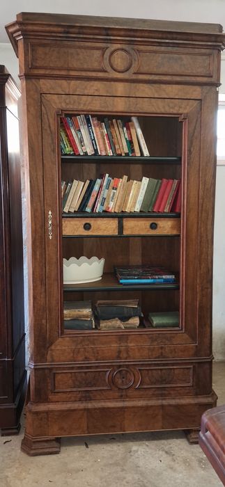 Movel vitrine nogueira