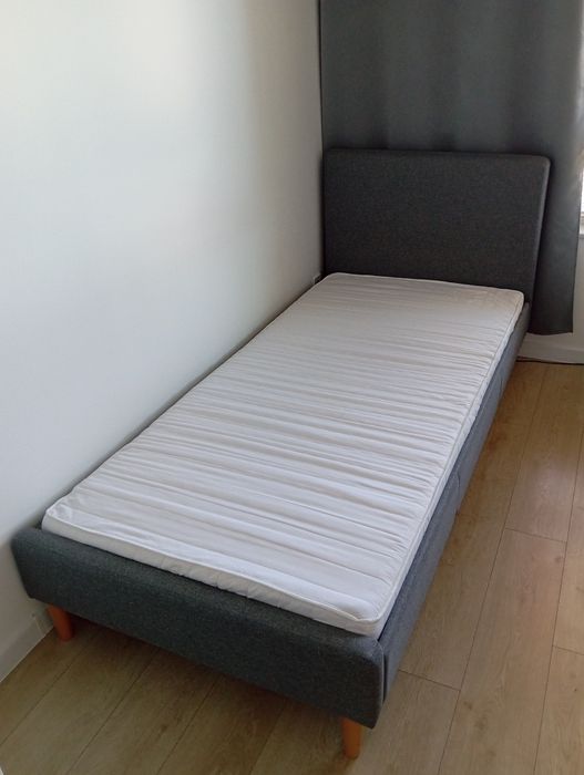Łóżko tapicerowane 90/200 + stelaż + materac