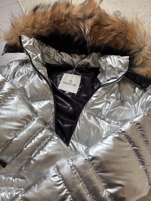 Kurtka puchowa przejsciowa Moncler