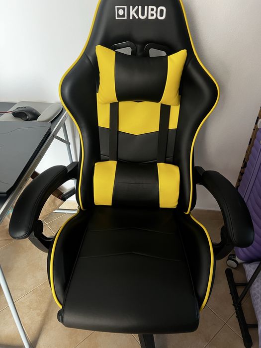 Cadeira gaming ergonómica