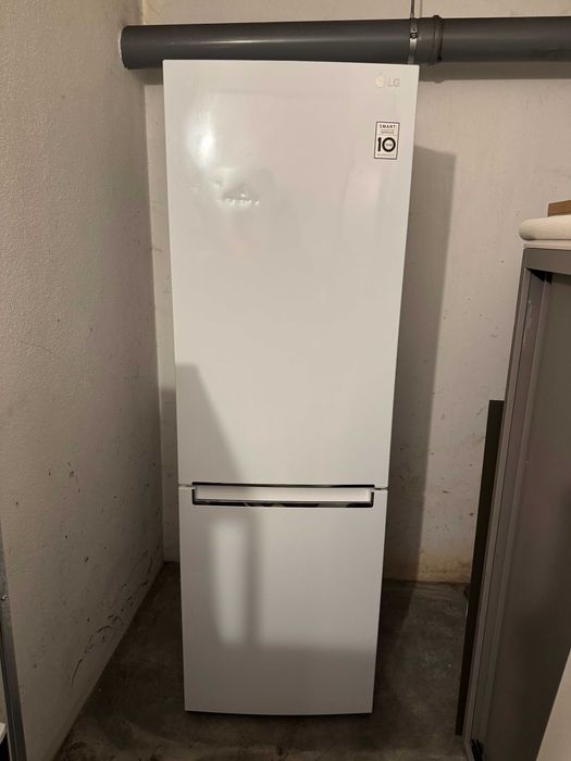Frigorífico combinado LG branco
