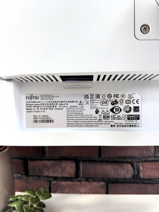 Монітор Fujitsu B24-9T·FHD·LED·IPS·Тонкі рамки·24"·з ПДВ та без·35 ШТ
