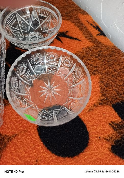 Kryształy idealne z PRL