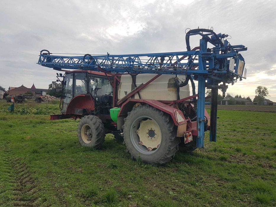 Opryskiwacz samojezdny Zetor 9540