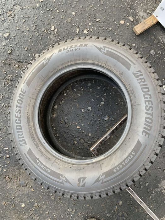 Шина 205/70 R15 1 шт Bridgestone 10,5мм, 2021р